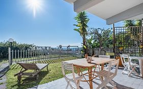 Letojanni Seaview Big Apt With Terrace And Garden!